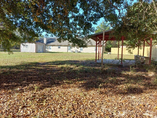 Building Photo - Spacious Home for Rent
