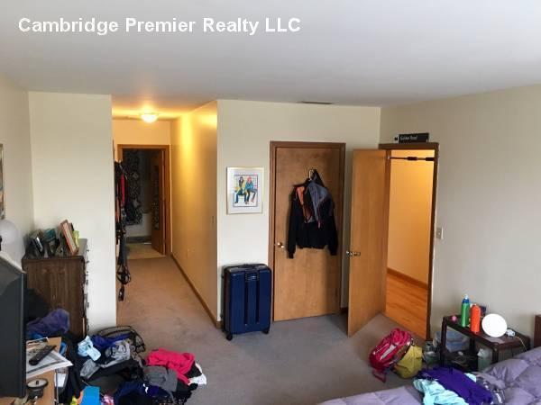 Foto del edificio - 154 Cedar St