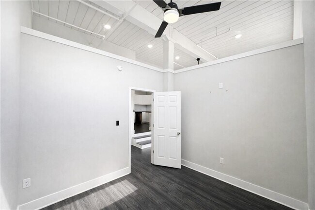 Foto del edificio - 161 Mangum St SW