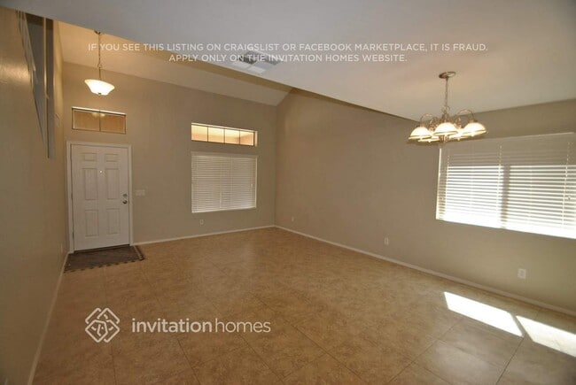 Building Photo - 2528 W Prospector Way