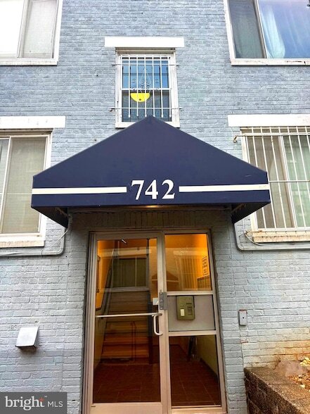 Foto del edificio - 742 Brandywine St SE