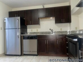 Building Photo - 140 N Beacon St