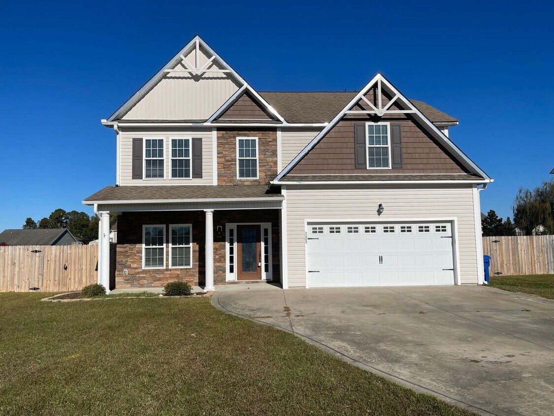 125 Groveshire Pl, Richlands, NC 28574 House Rental in Richlands, NC