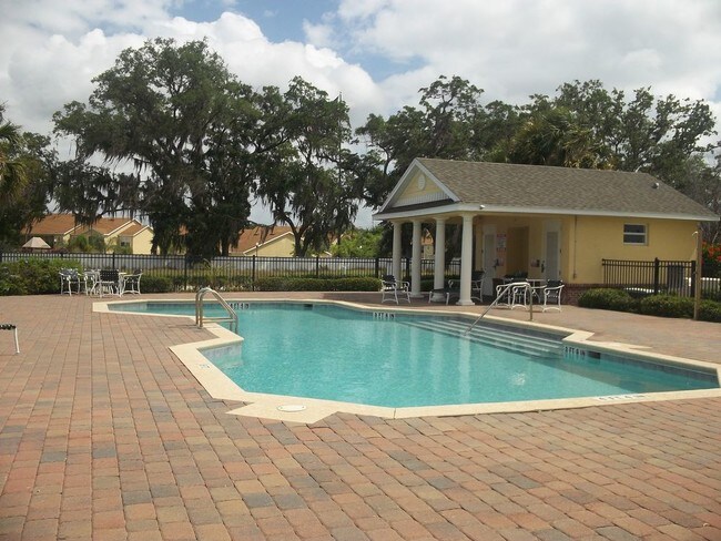 Foto del edificio - BATTAGLIA/TOWNHOME/SAINT CLOUD