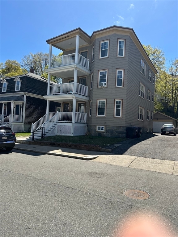 Building Photo - 354 Savin Hill Ave