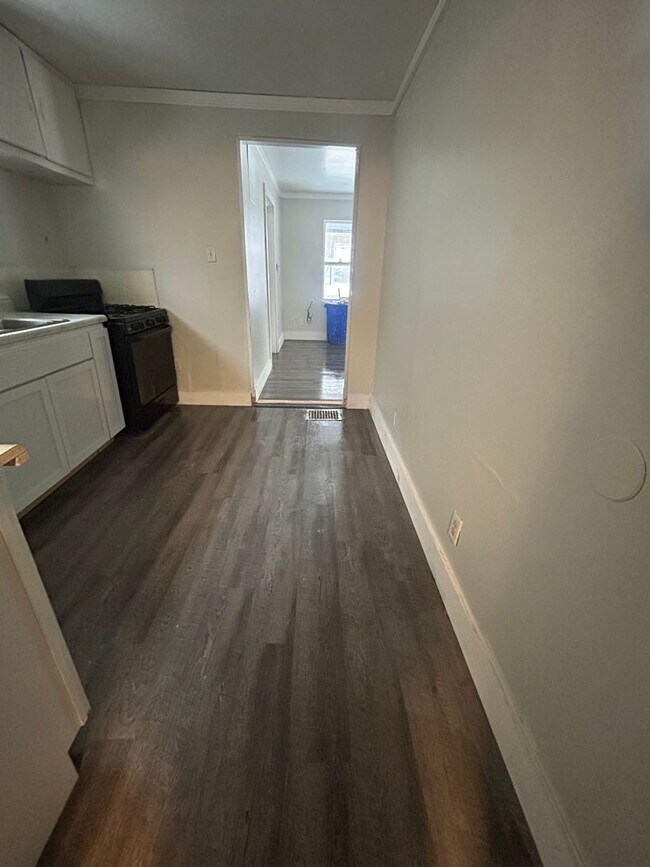 Foto del edificio - 1 bedroom 1 bath House