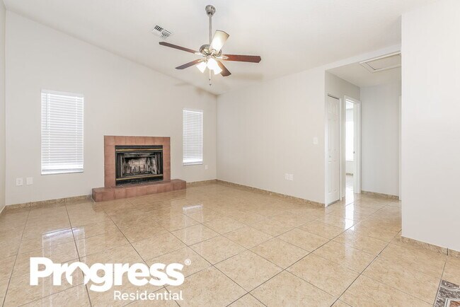 Foto del edificio - 828 Nelson Dr