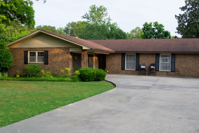 Primary Photo - 603 E Nettleton Ave