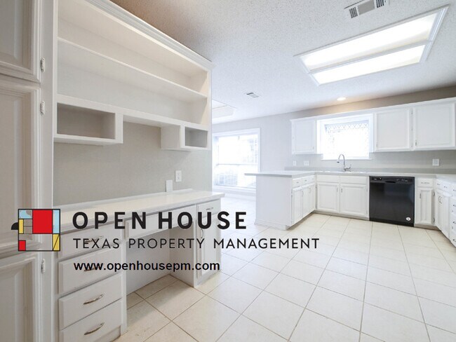 Building Photo - 6009 Kenilworth Dr Arlington