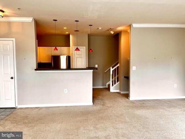 Building Photo - 11375 Aristotle Dr