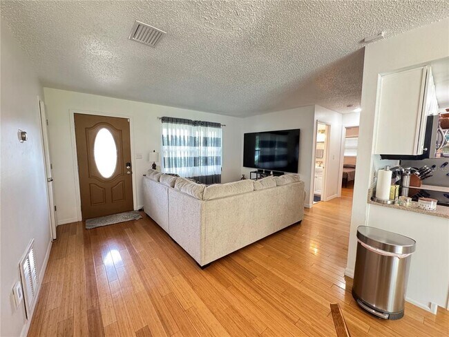 Building Photo - 9711 Winder Trail