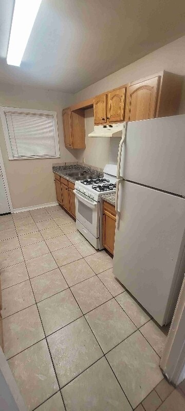 Foto del edificio - 1109 Williamson Dr