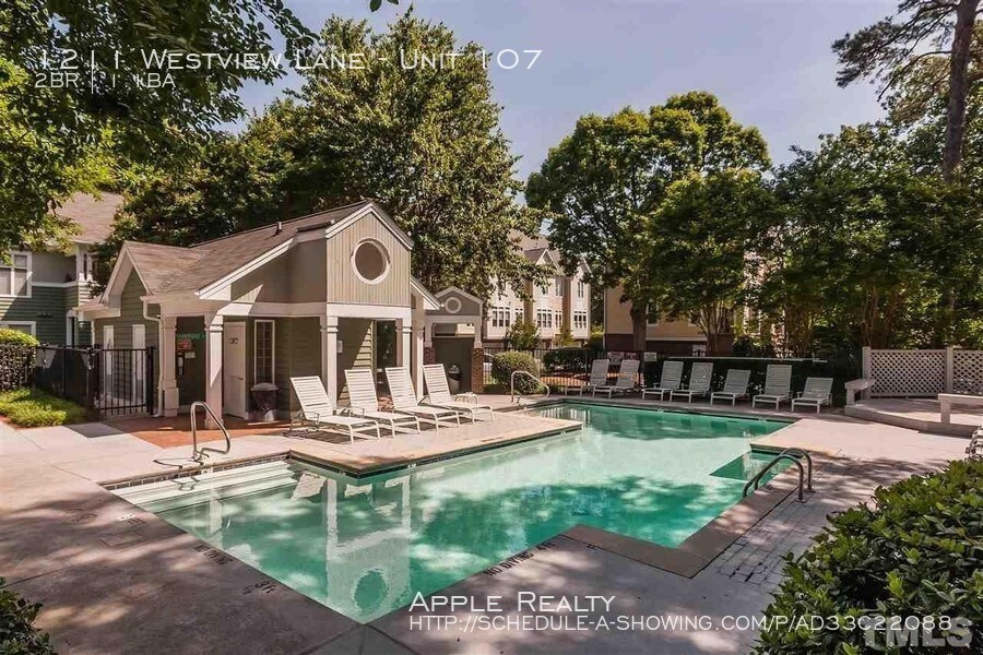 Primary Photo - 1211 Westview Lane Unit 107 - Available Now!