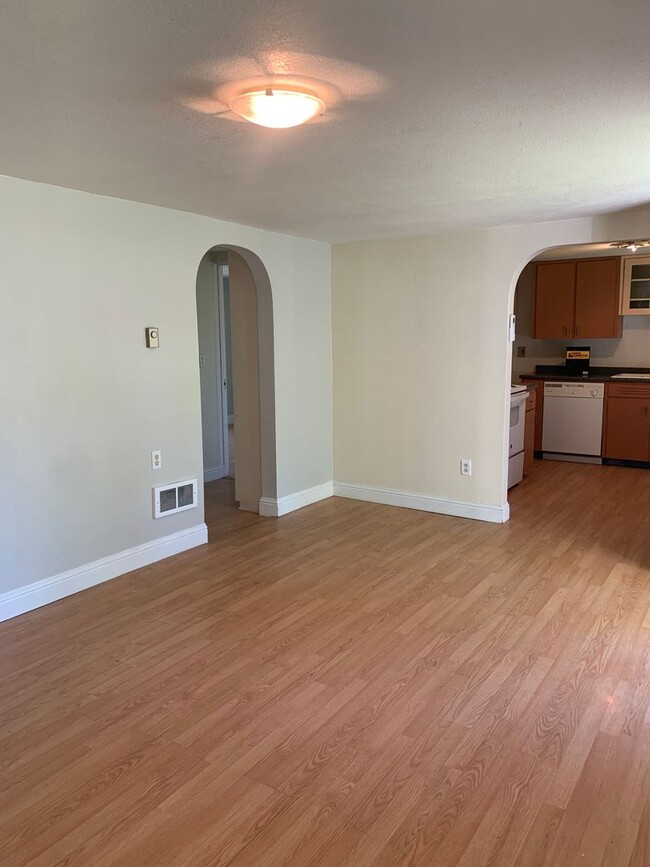 Foto del edificio - South Eugene 2+ Bedroom (with potential fo...