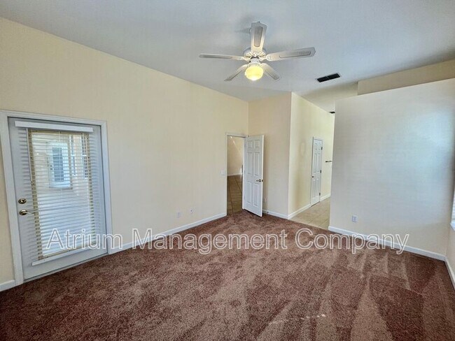 Foto del edificio - 1187 Tadsworth Terrace