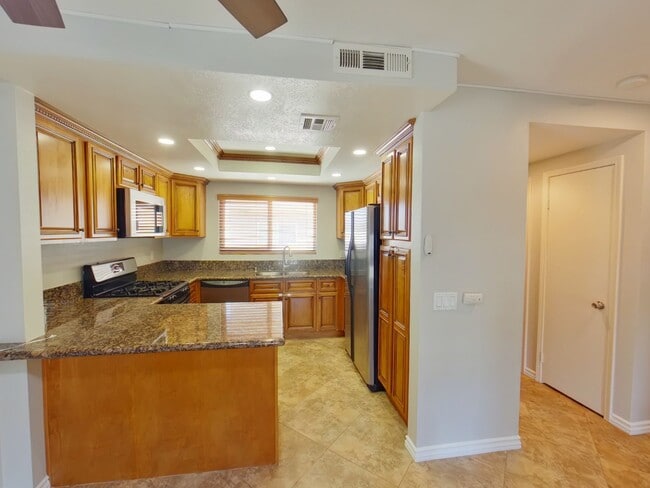 Building Photo - *OPEN HOUSE*  Saturday, June 6th @ 12 noon - come on through and see the home
