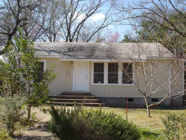 Foto principal - 611 E 48th St