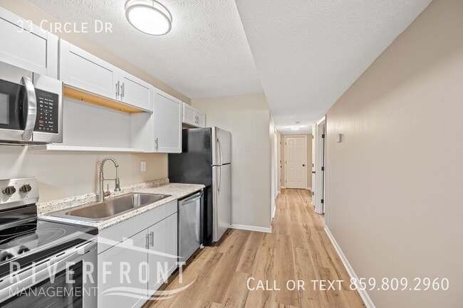 Photo - 33 Circle Dr Apartment