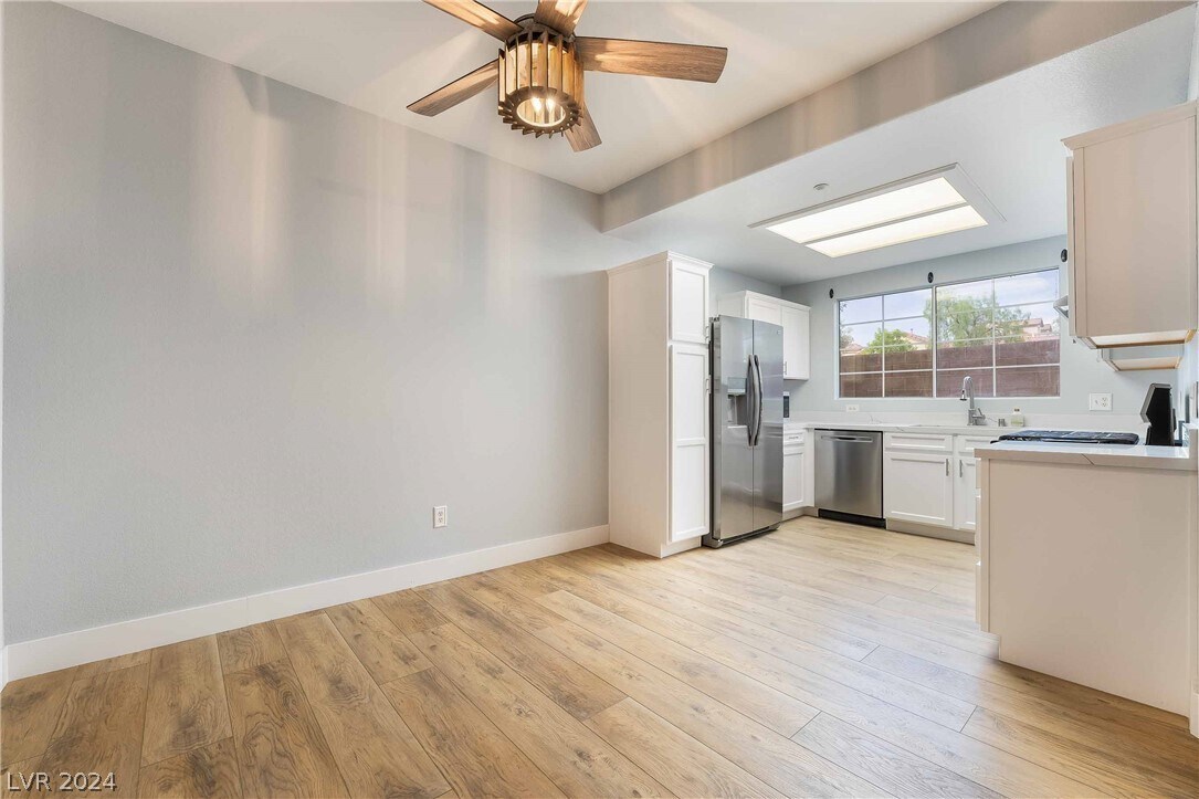 Foto principal - 830 Carnegie St
