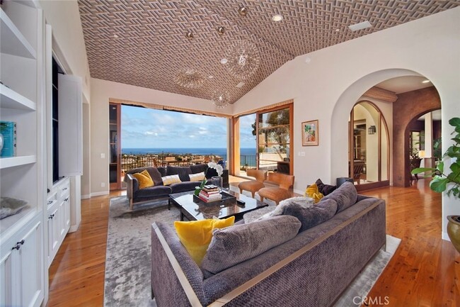 Foto del edificio - 1131 Emerald Bay