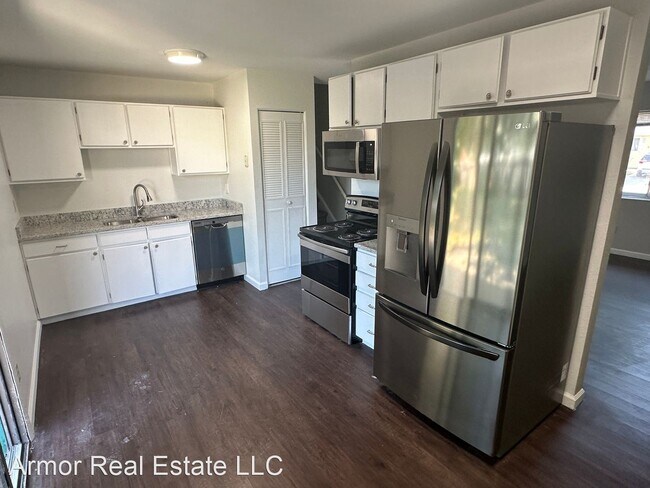 Foto del edificio - 3 br, 2 bath House - 1930 E 81st Pl