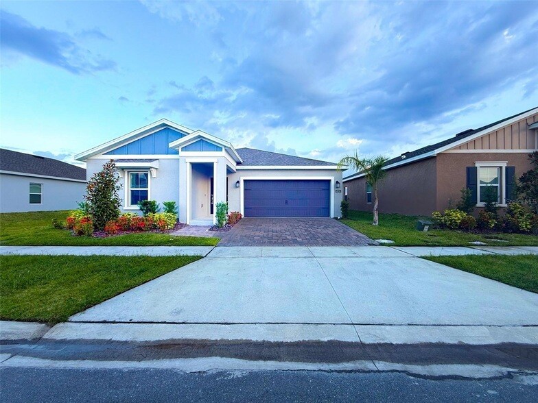 Photo - 4834 Edensbridge Ln