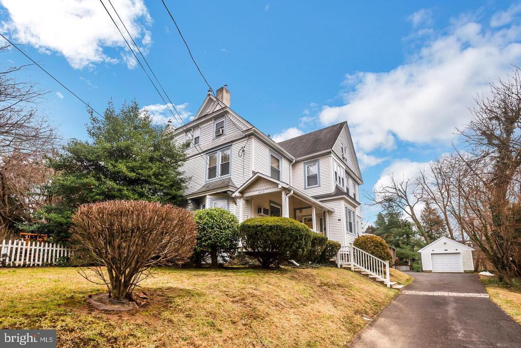 8219 Forrest Ave, Elkins Park, PA 19027 House Rental in Elkins Park