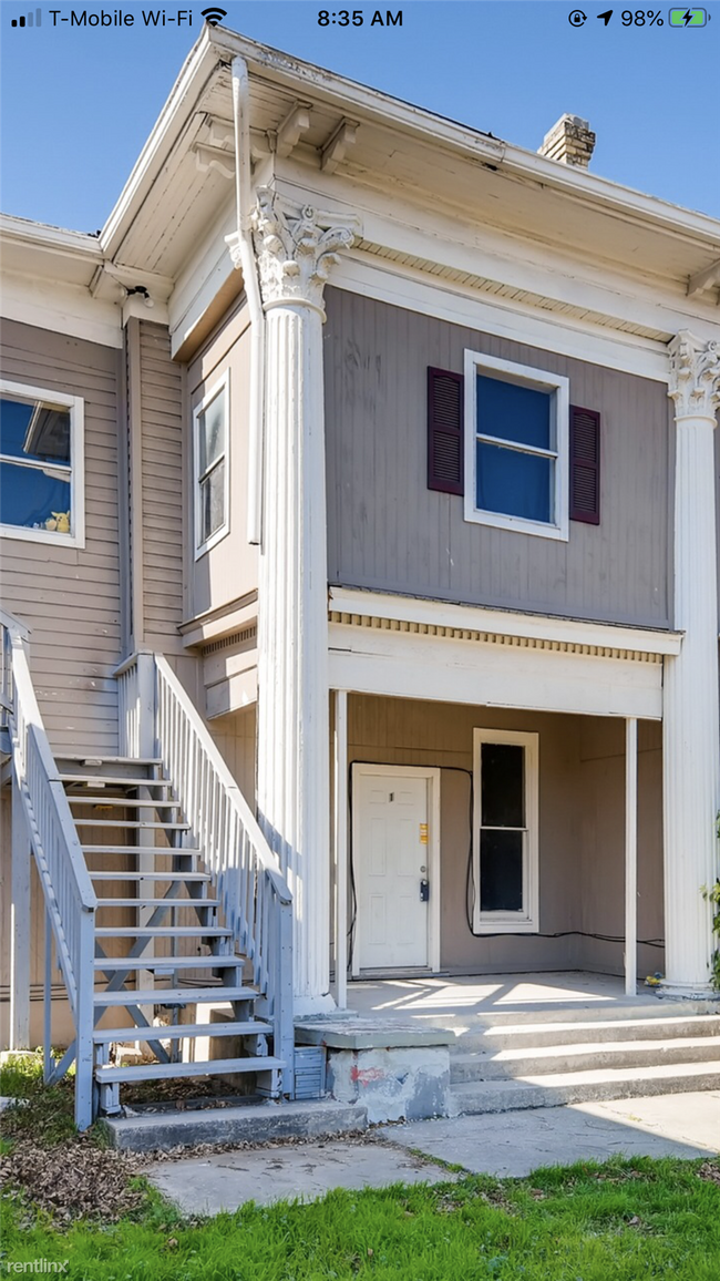 Building Photo - 2 br, 1 bath 4plex - 904 Arbor Place 4