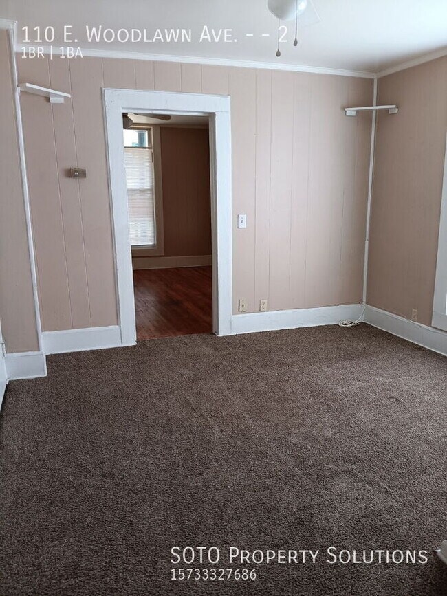 Foto del edificio - 110 E Woodlawn Ave