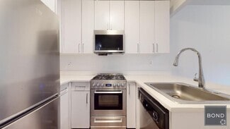 Building Photo - 151 Mott St