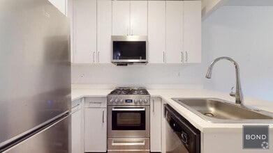Building Photo - 151 Mott St