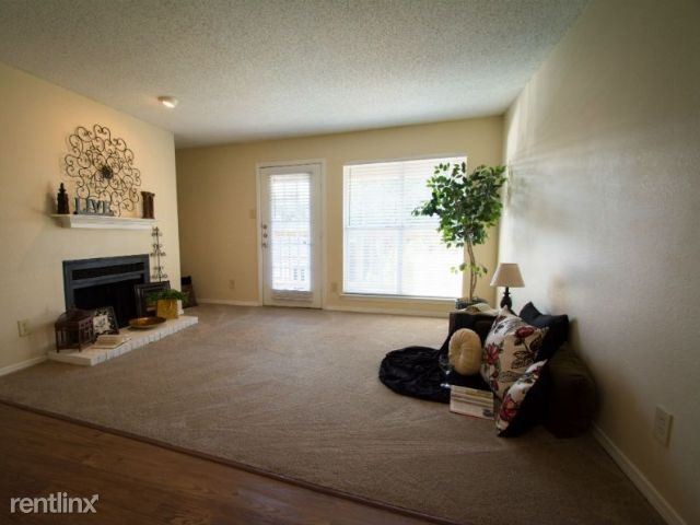 Building Photo - 6216 Hulen Bend Cir