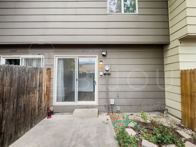 Foto del edificio - Westside Townhome of 21st St.