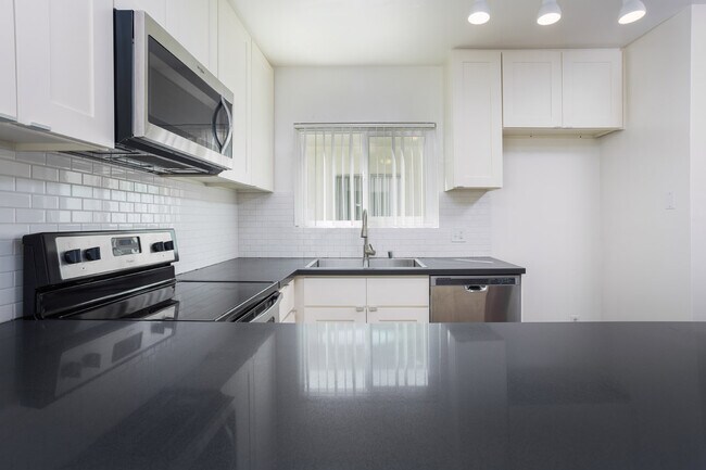 Foto del edificio - 10804 Otsego St