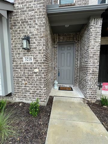 Building Photo - 3218 Midnight Dr