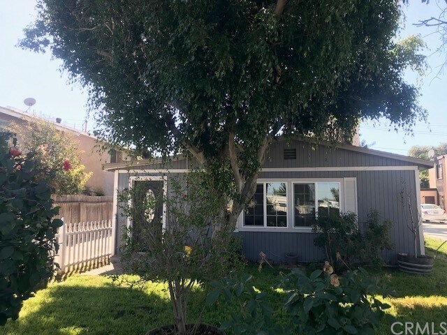 Foto del edificio - 7842 Speer Drive