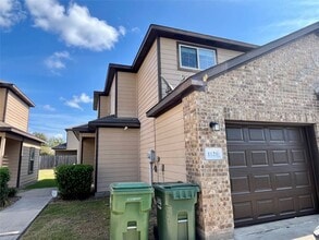 Building Photo - 1120 N Colbert St Building Photo - 1120 N Colbert St