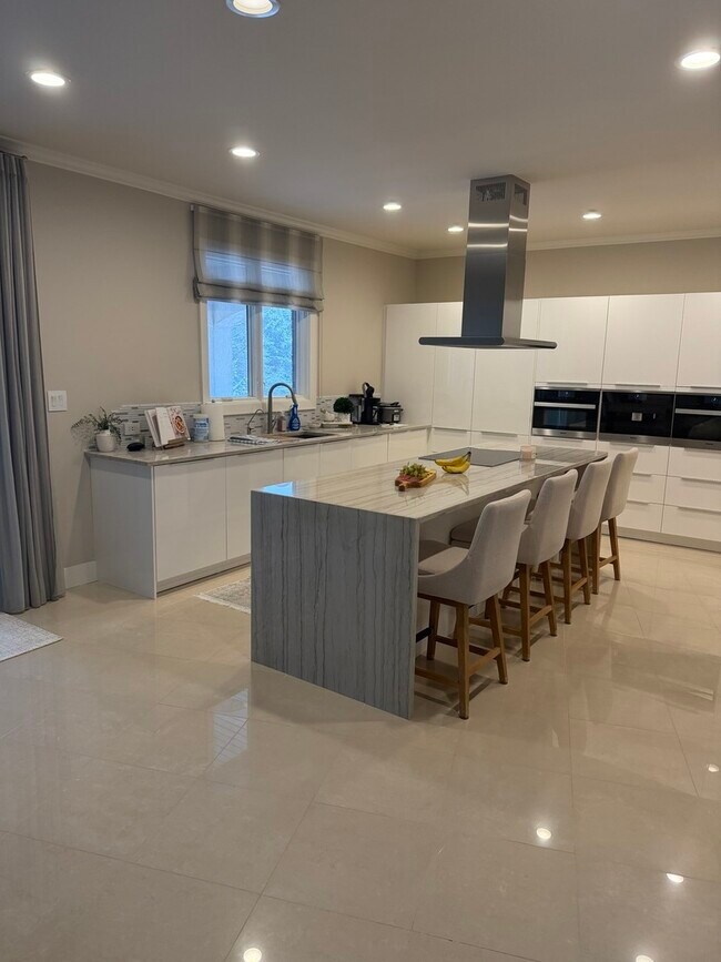 Foto del edificio - 525 Senon Dr