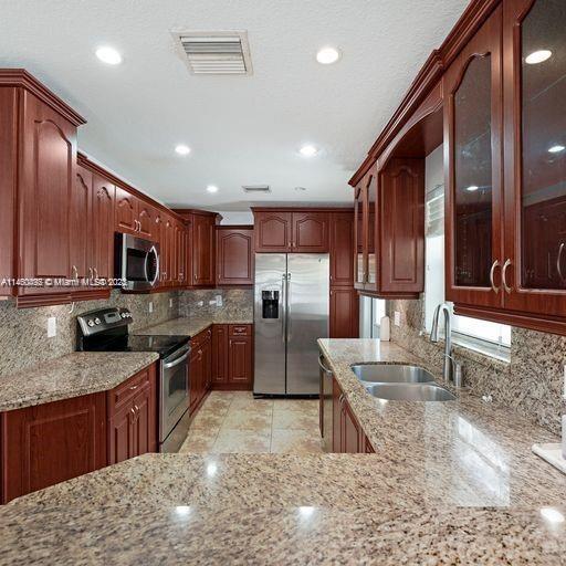 Foto del edificio - 230 SW 30th Ave