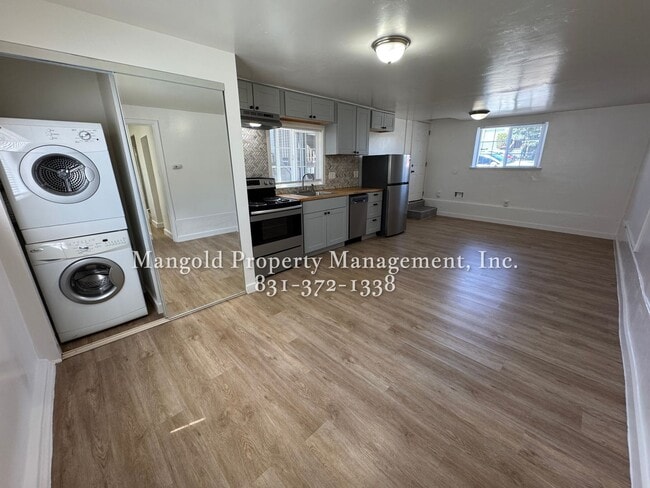 Building Photo - 333clay