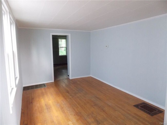 Building Photo - 109 N Wilbur Ave