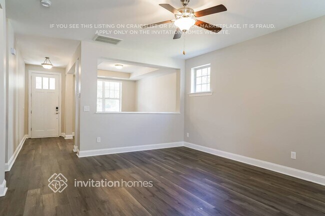 Foto del edificio - 1128 Shasta Daisy Dr