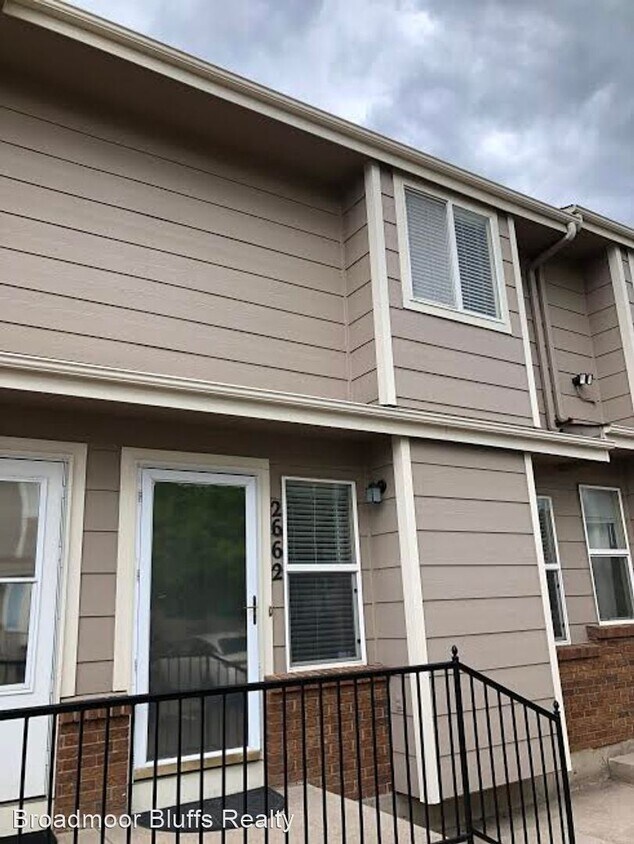 Primary Photo - 2 br, 3 bath House - 2662 Bannister Ct.
