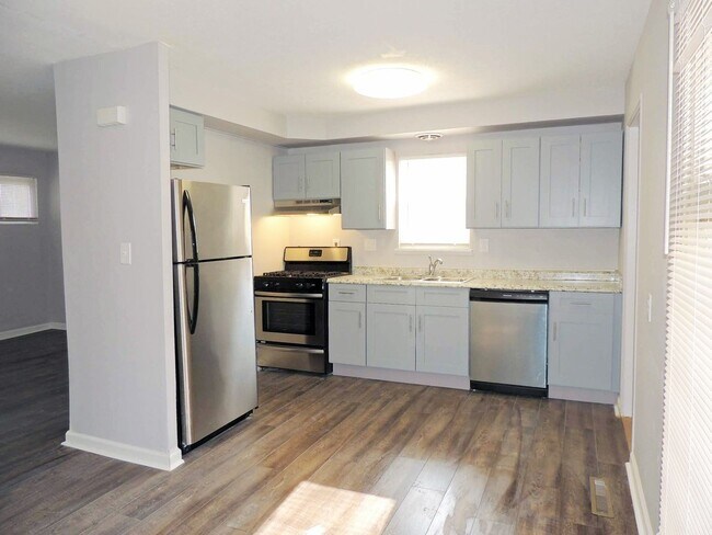 Foto del edificio - 4 Bed - 2 Full Bath Bungalow for Rent in Willowick!