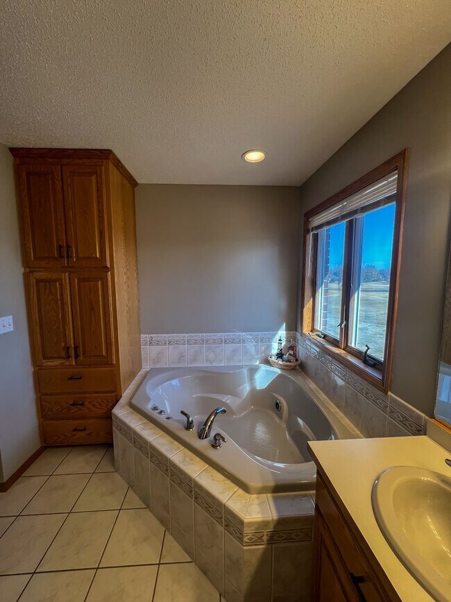 Foto del edificio - Single Family Home in Moorhead!