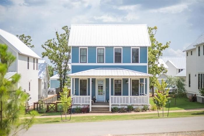 Primary Photo - 3 bedroom in Carlton Landing OK 74432