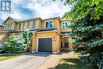 Building Photo - 4432 Vallence Dr