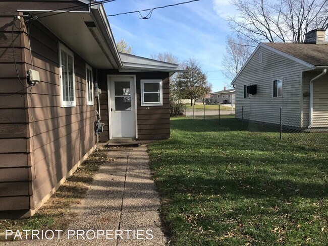 Building Photo - 3 br, 2 bath House - 543 Curry St