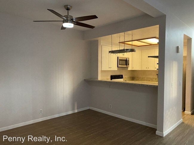 Building Photo - 2230 River Run Dr