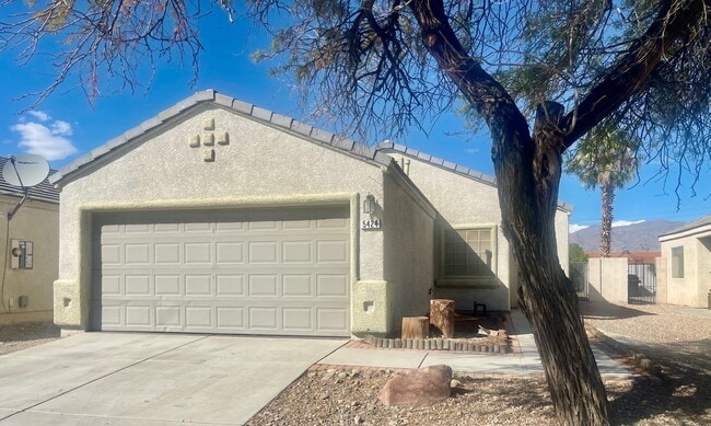 Building Photo - 5424 Eagle Claw Ave